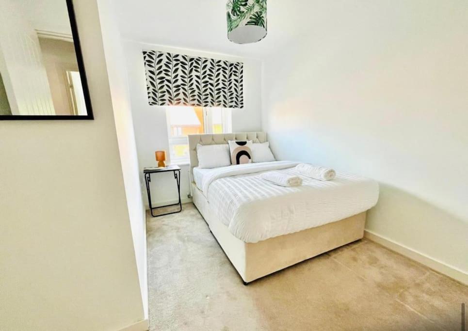 Ashford Retreat - Luxury Home With Double Parking Dış mekan fotoğraf