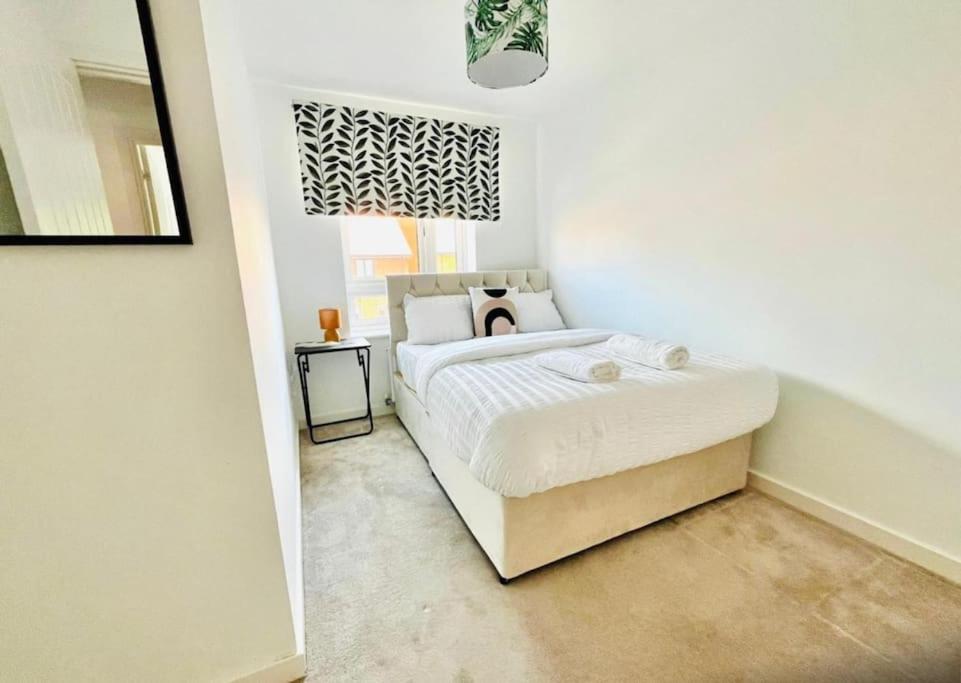 Ashford Retreat - Luxury Home With Double Parking Dış mekan fotoğraf